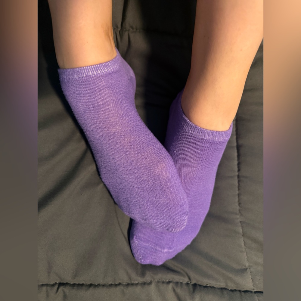 Women’s Purple Athletic Ankle Socks - Picture 2 of 2
